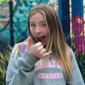 Meet your Posher, Annie